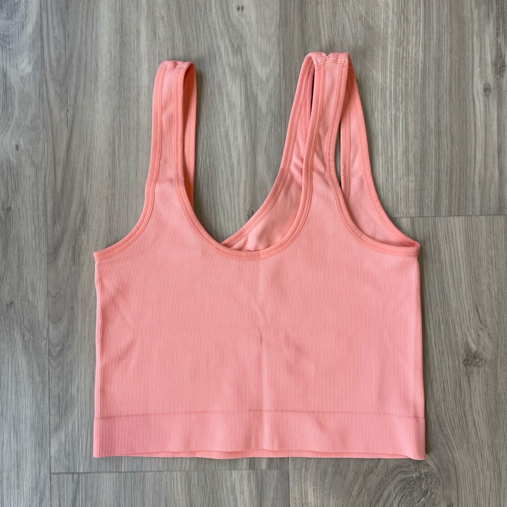 Colsie Women Ribbed Asymmetrical Tank Top - Picture 2 of 3